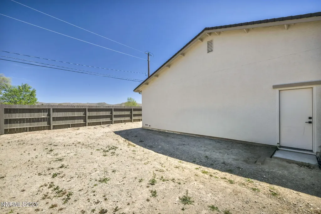 4042 Cold Springs Reno NV 89508