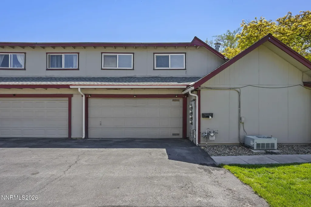1637 York Sparks NV 89431