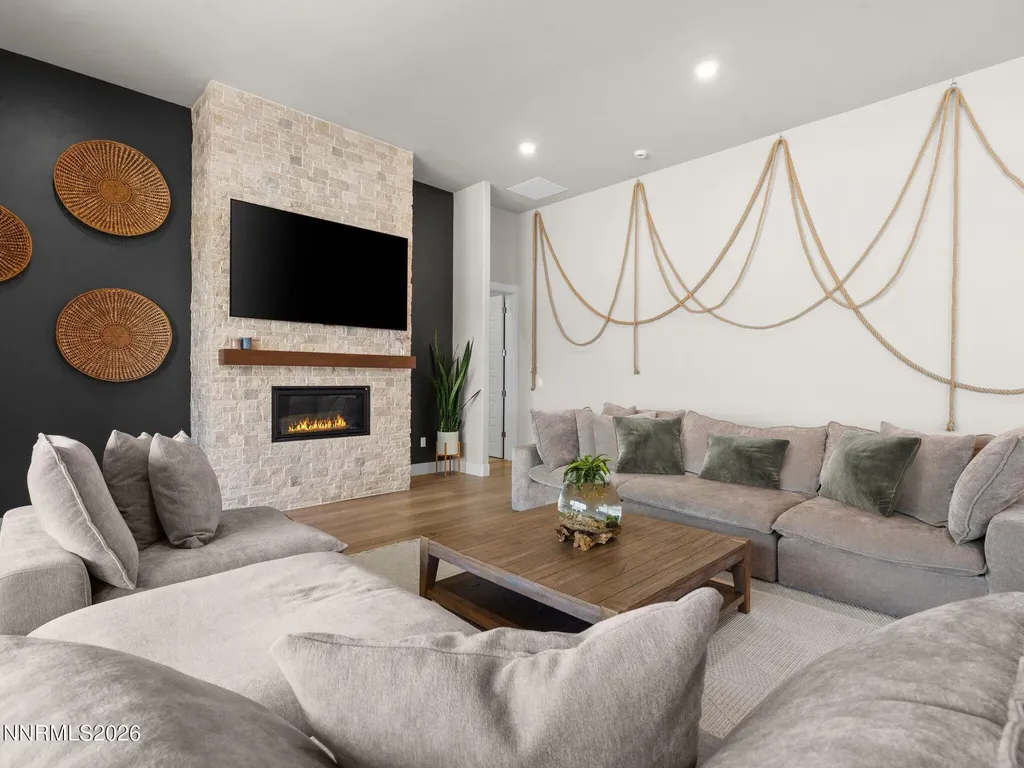 1562 River Hill Reno NV 89523