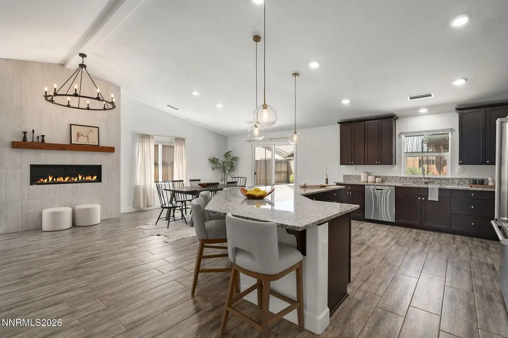 7078 Saddlehorn Carson City NV 89701