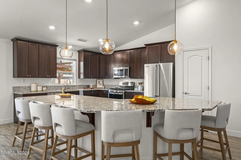 7078 Saddlehorn Carson City NV 89701