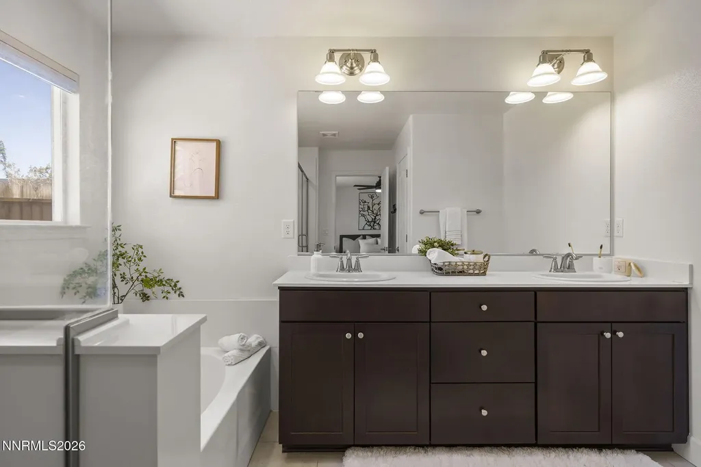 7078 Saddlehorn Carson City NV 89701