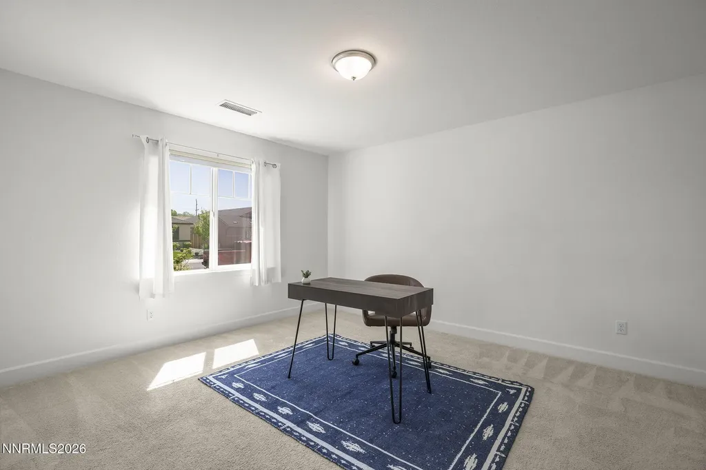7078 Saddlehorn Carson City NV 89701