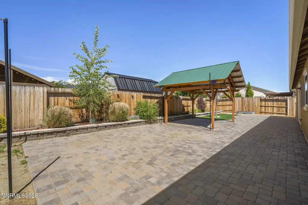 7078 Saddlehorn Carson City NV 89701
