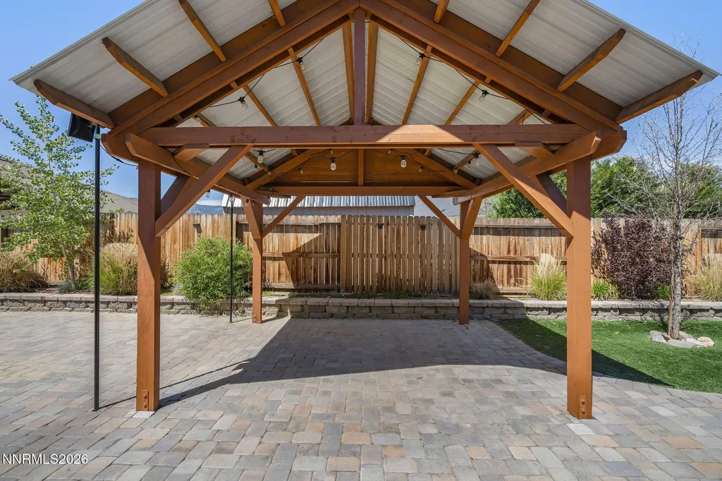7078 Saddlehorn Carson City NV 89701