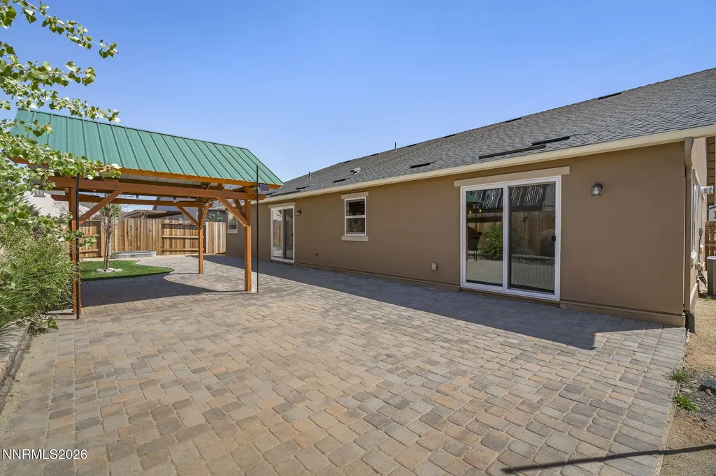 7078 Saddlehorn Carson City NV 89701