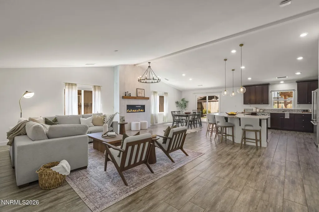 7078 Saddlehorn Carson City NV 89701