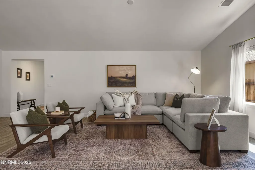 7078 Saddlehorn Carson City NV 89701