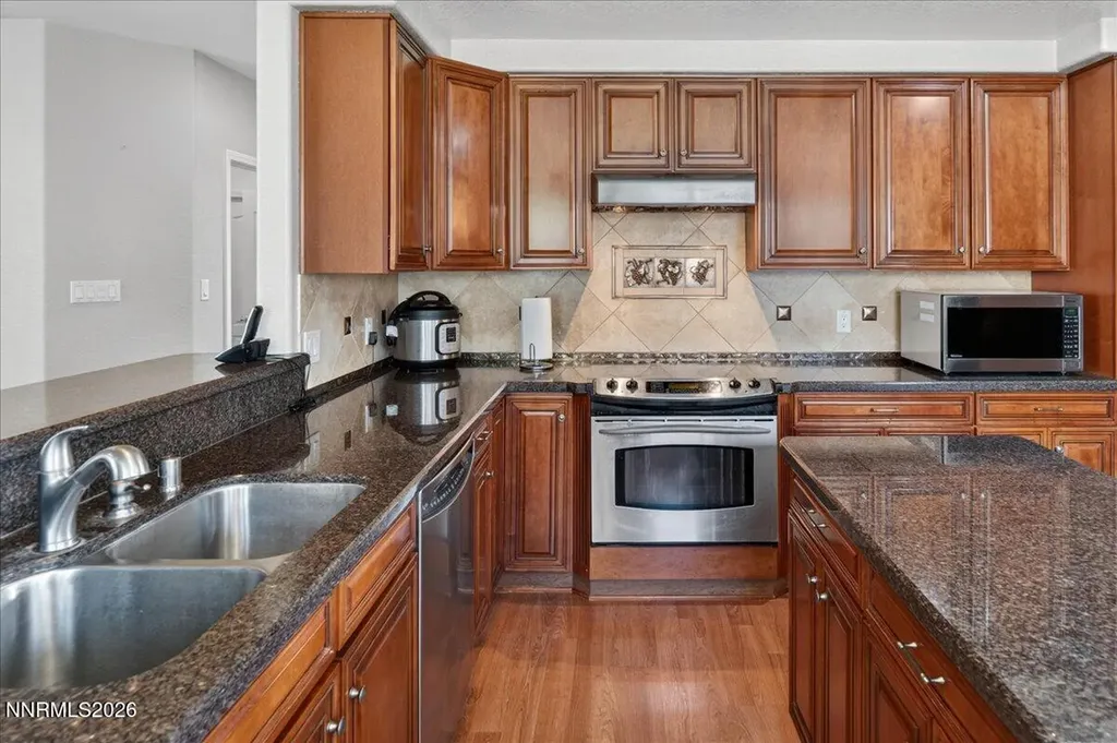 10063 Kentfield Reno NV 89521