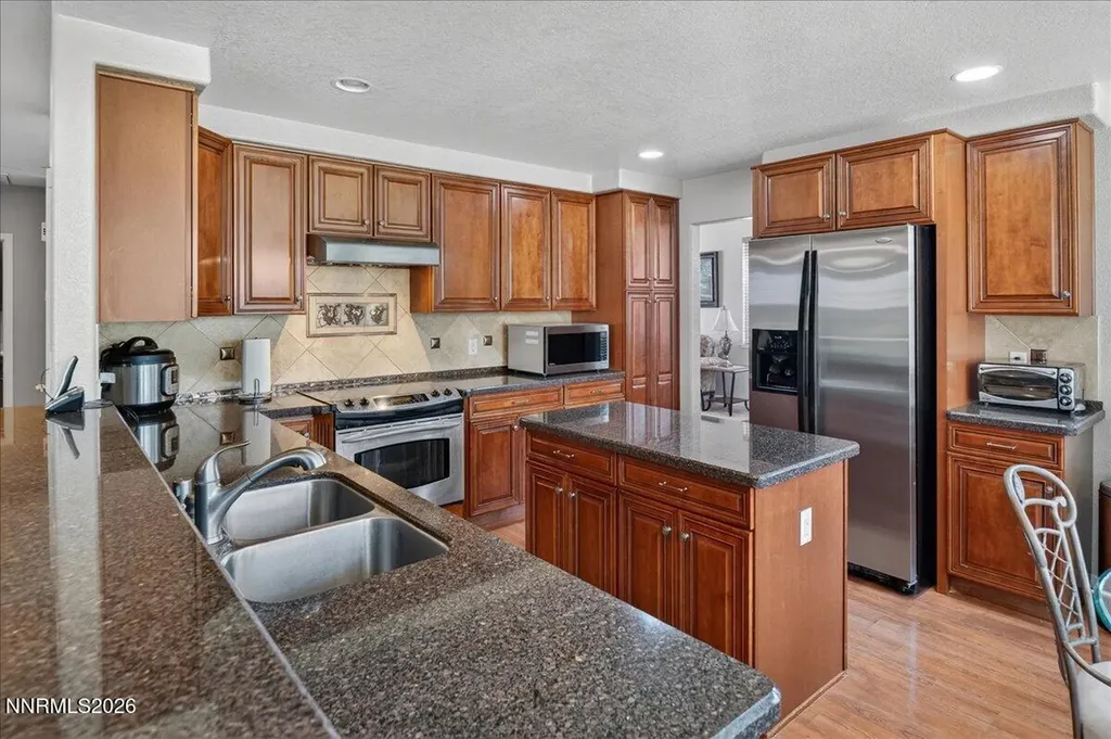 10063 Kentfield Reno NV 89521