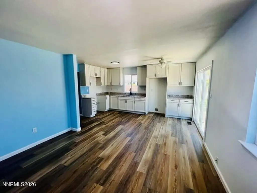 120 Maple Lovelock NV 89419