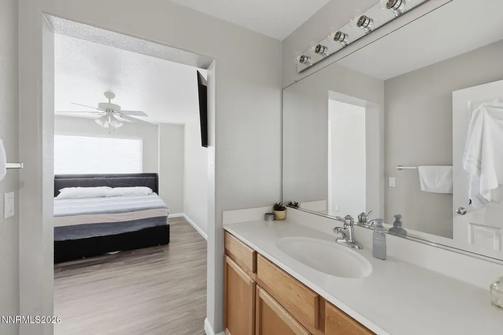 9662 Black Bear Reno NV 89506