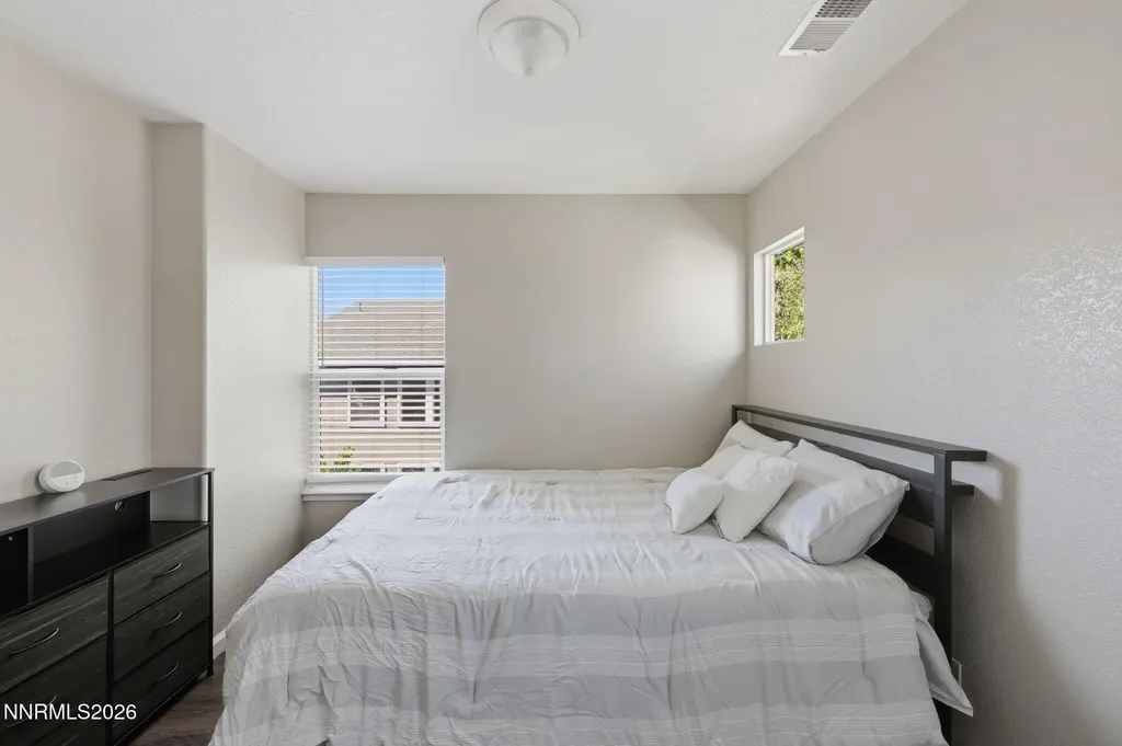 9662 Black Bear Reno NV 89506