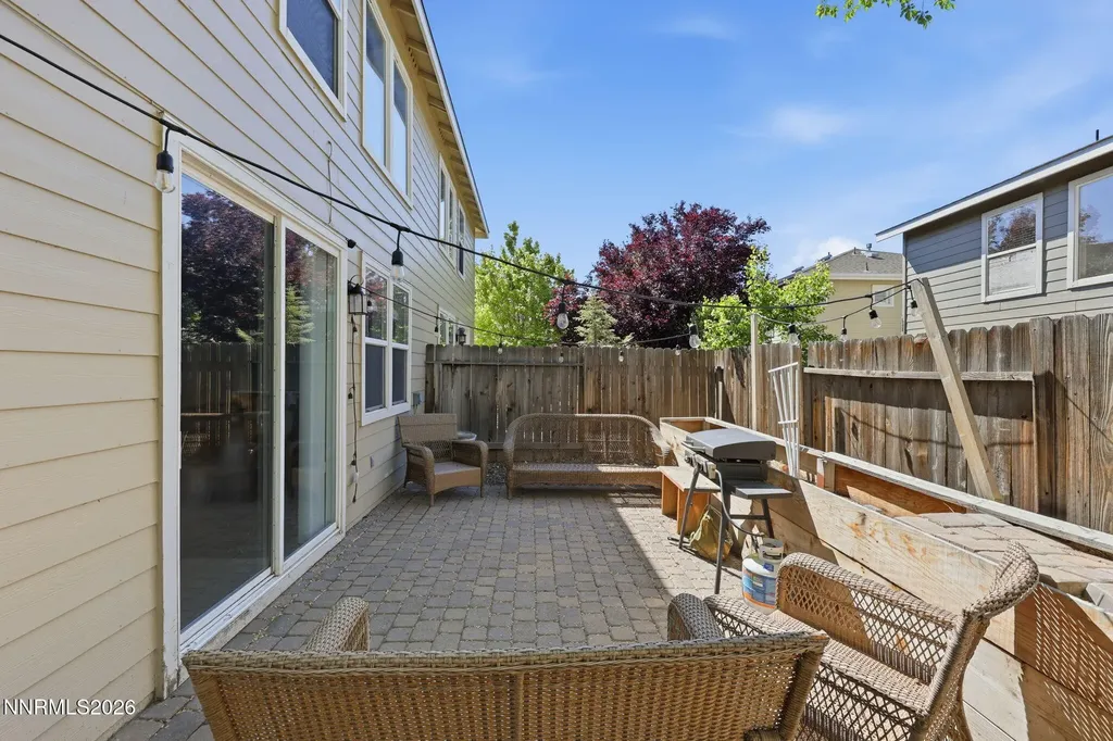 9662 Black Bear Reno NV 89506