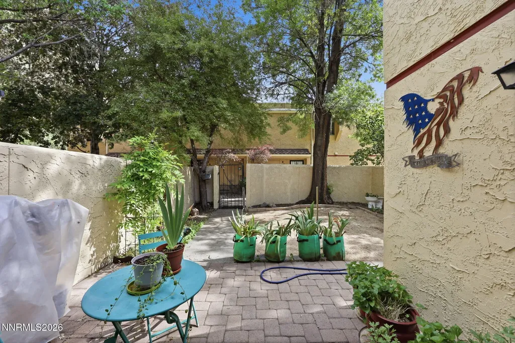 8790 Dixon Reno NV 89511