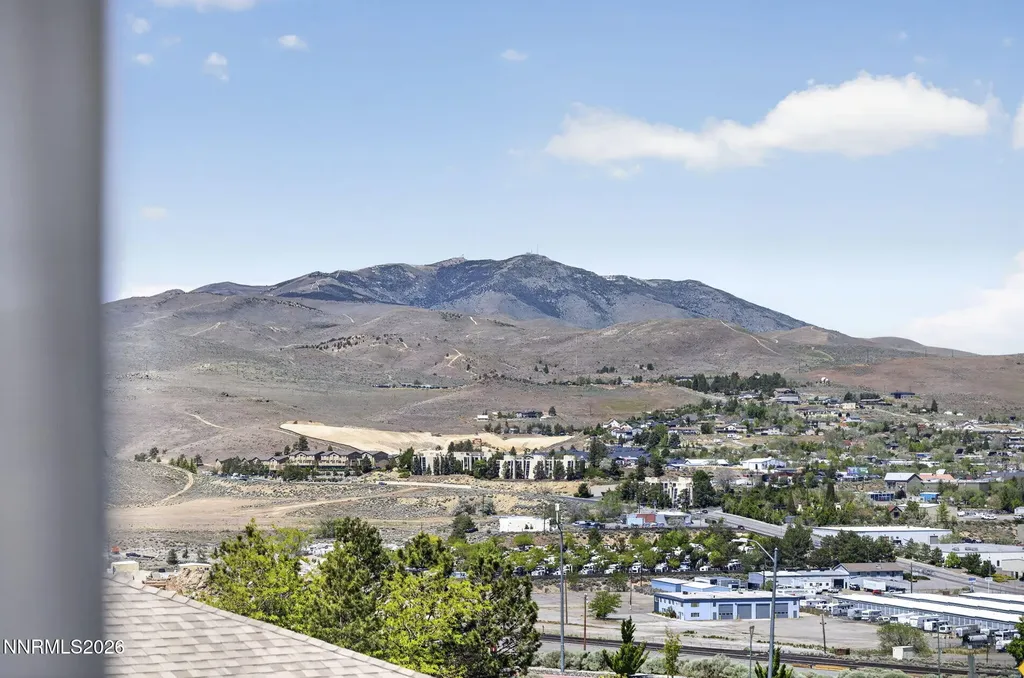 3705 Thistledown Reno NV 89512