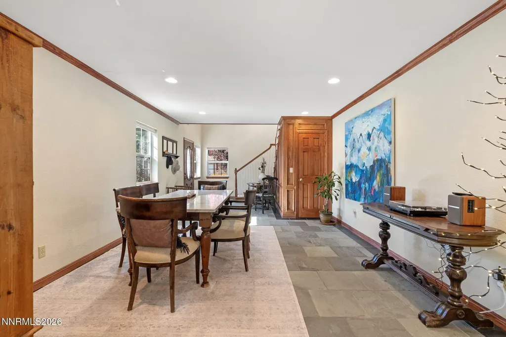 300 Country Club Reno NV 89509