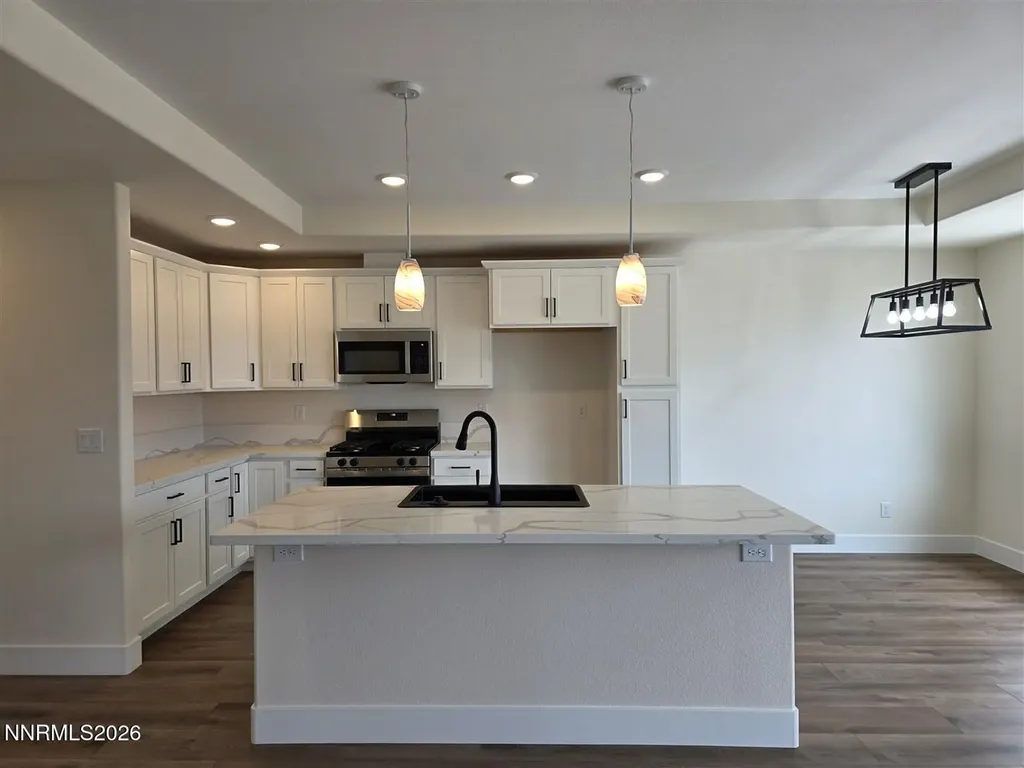 422 Seminole Yerington NV 89447