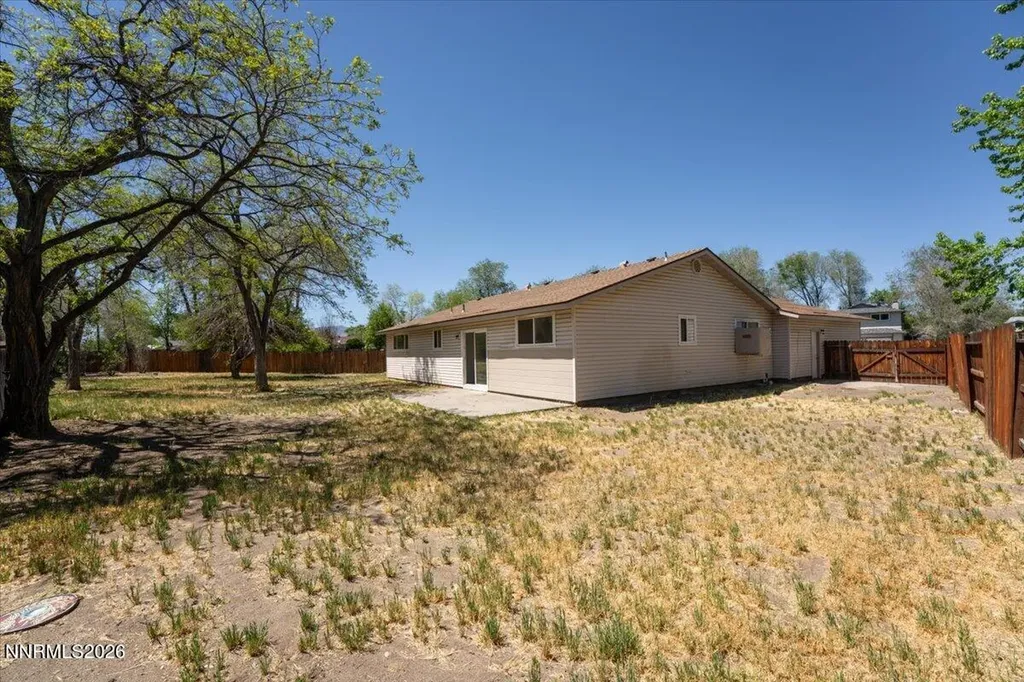 731 Desert View Sparks NV 89434