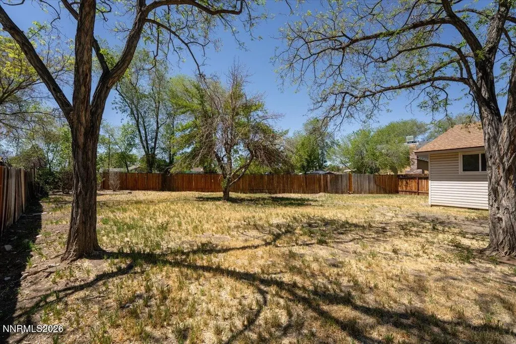 731 Desert View Sparks NV 89434