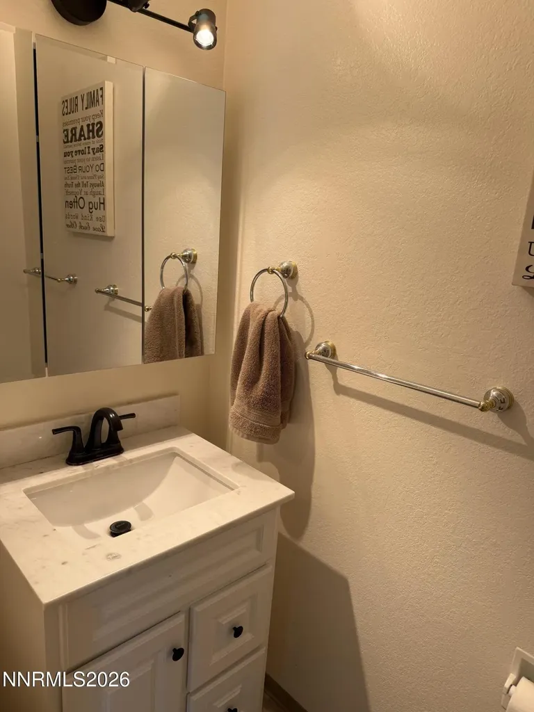 1622 Scott Winnemucca NV 89445