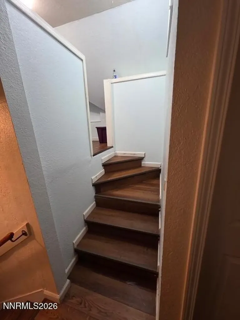 15 Front Fallon NV 89406