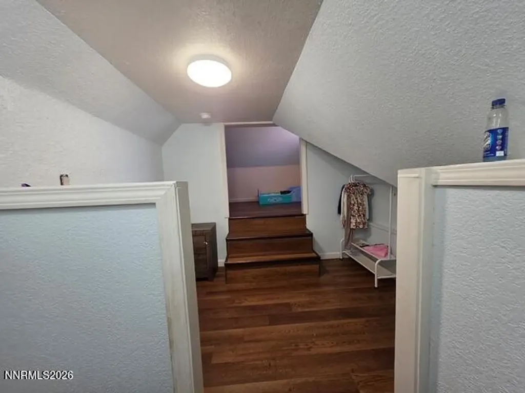 15 Front Fallon NV 89406