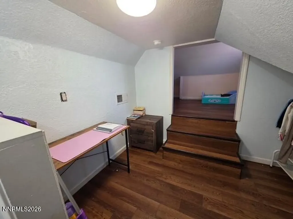 15 Front Fallon NV 89406