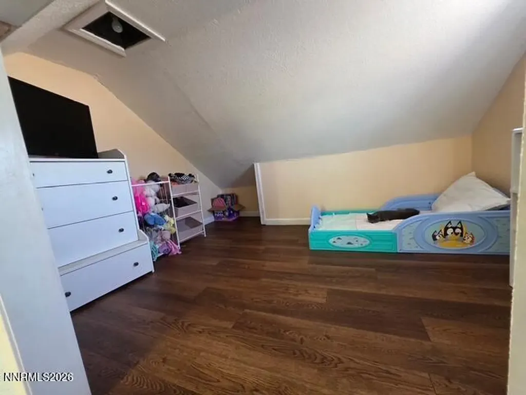 15 Front Fallon NV 89406