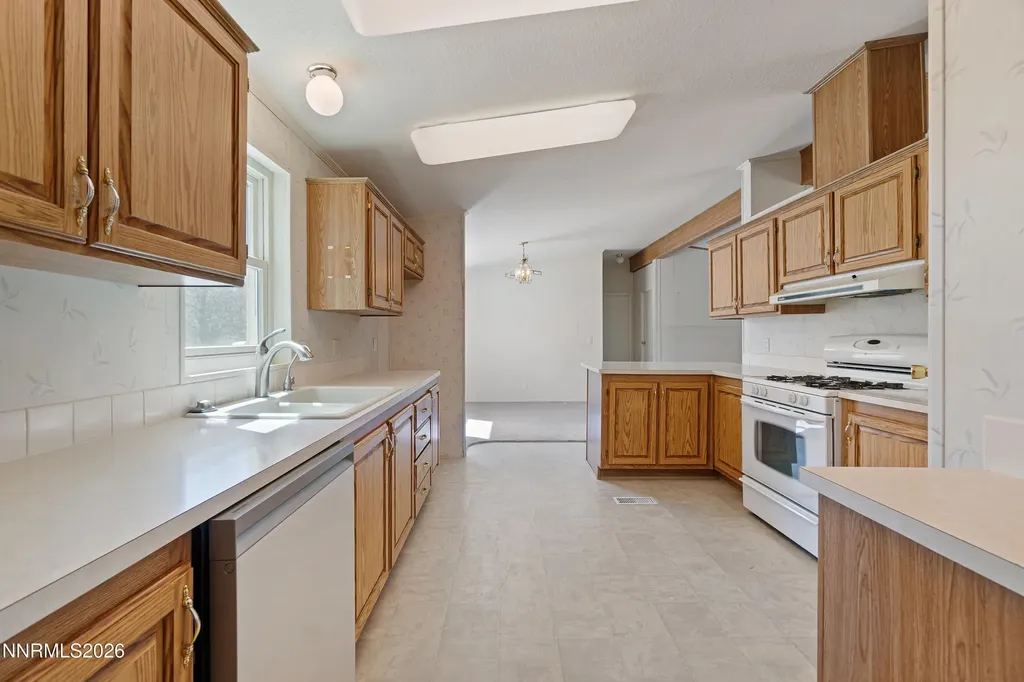 812 Scott Fernley NV 89408