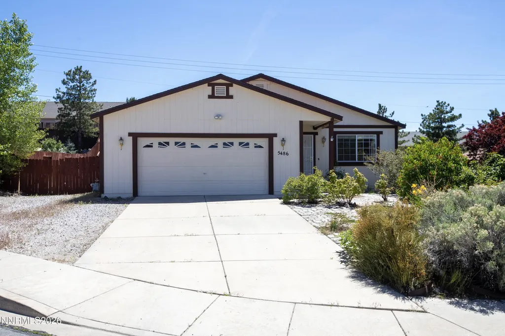 5486 Trapper Sun Valley NV 89433