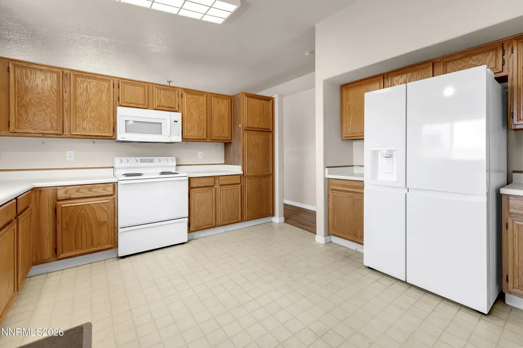 5486 Trapper Sun Valley NV 89433