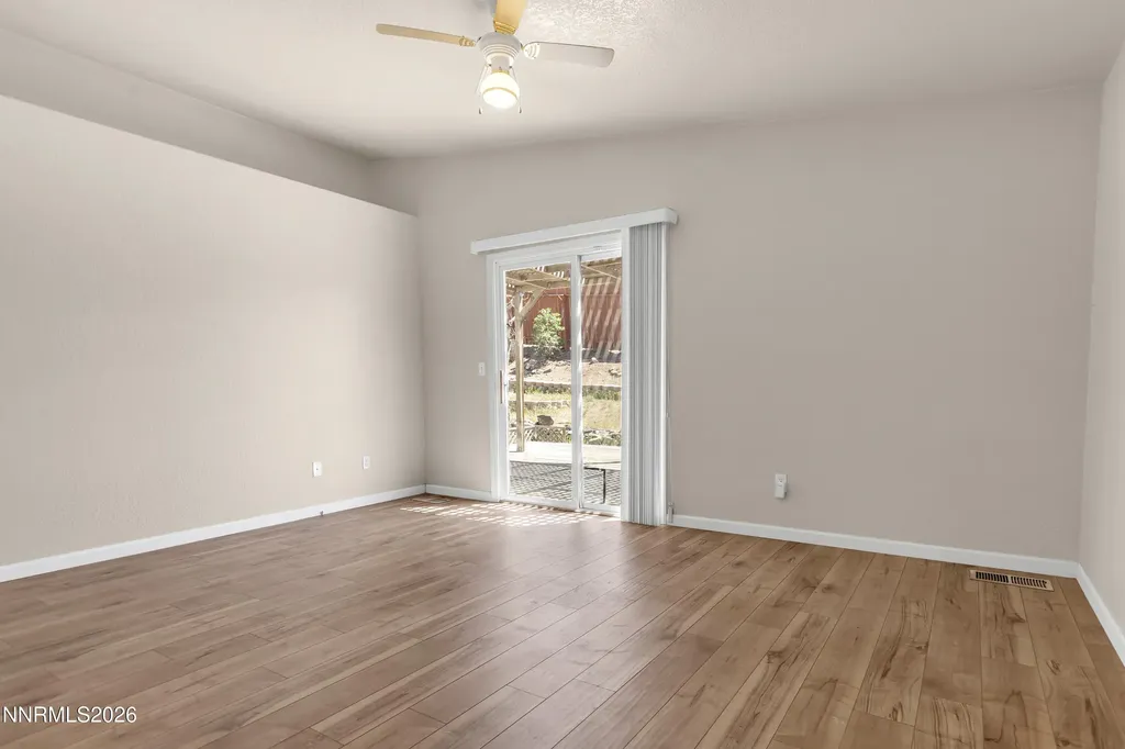 5486 Trapper Sun Valley NV 89433