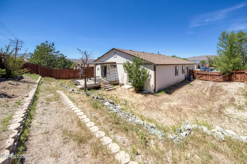 5486 Trapper Sun Valley NV 89433