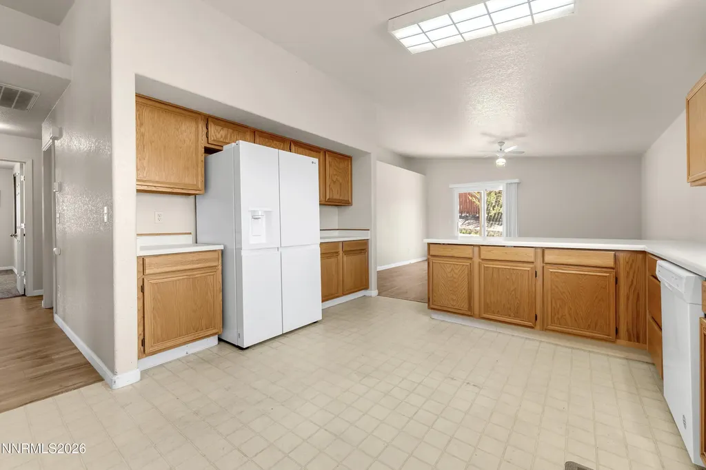 5486 Trapper Sun Valley NV 89433