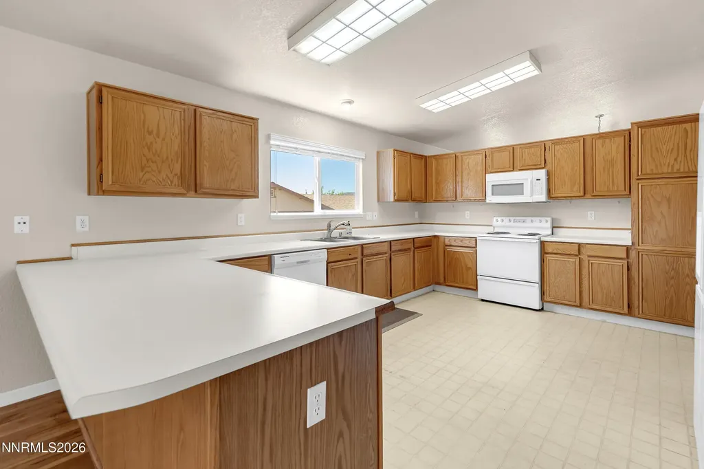 5486 Trapper Sun Valley NV 89433