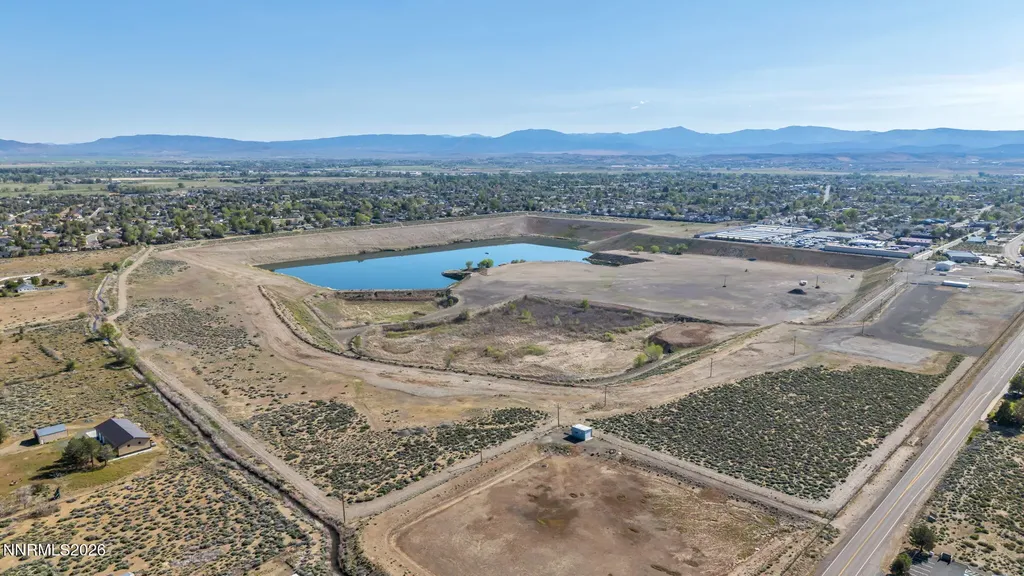 1170 Kimmerling Gardnerville NV 89460