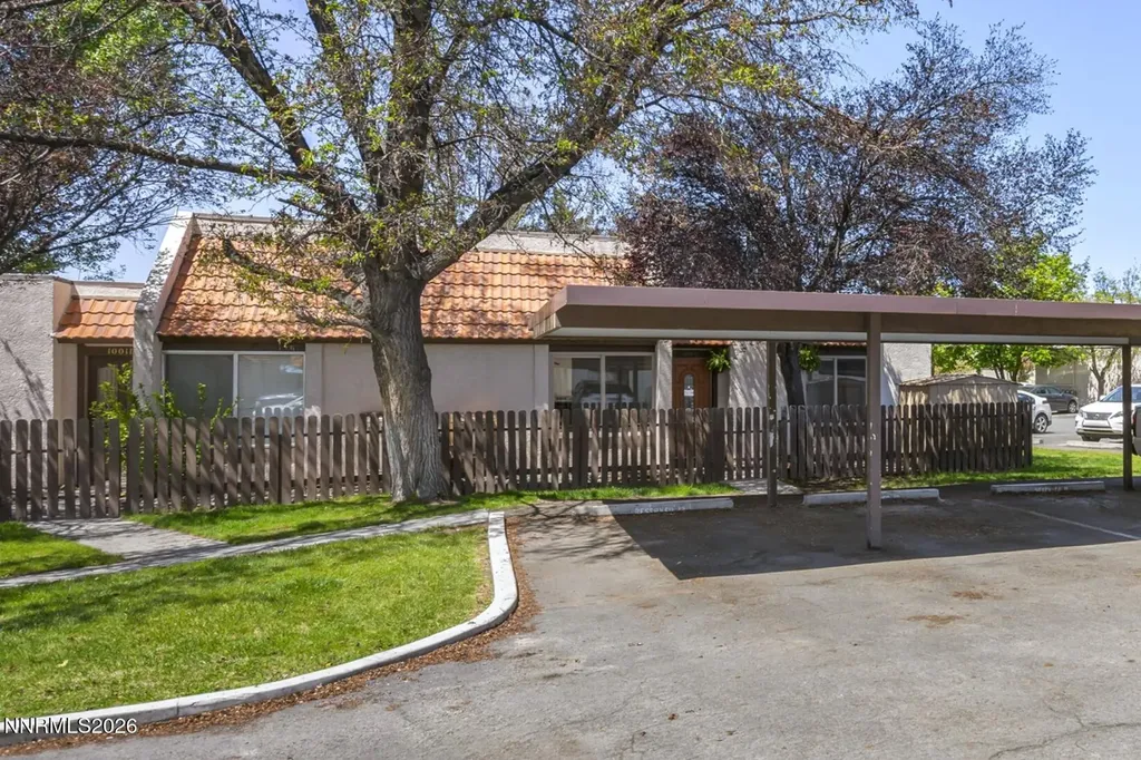 1001 Baywood Sparks NV 89434