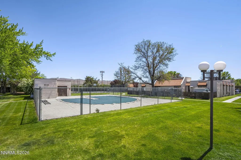 1001 Baywood Sparks NV 89434