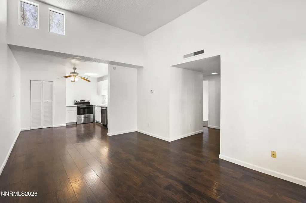 1001 Baywood Sparks NV 89434