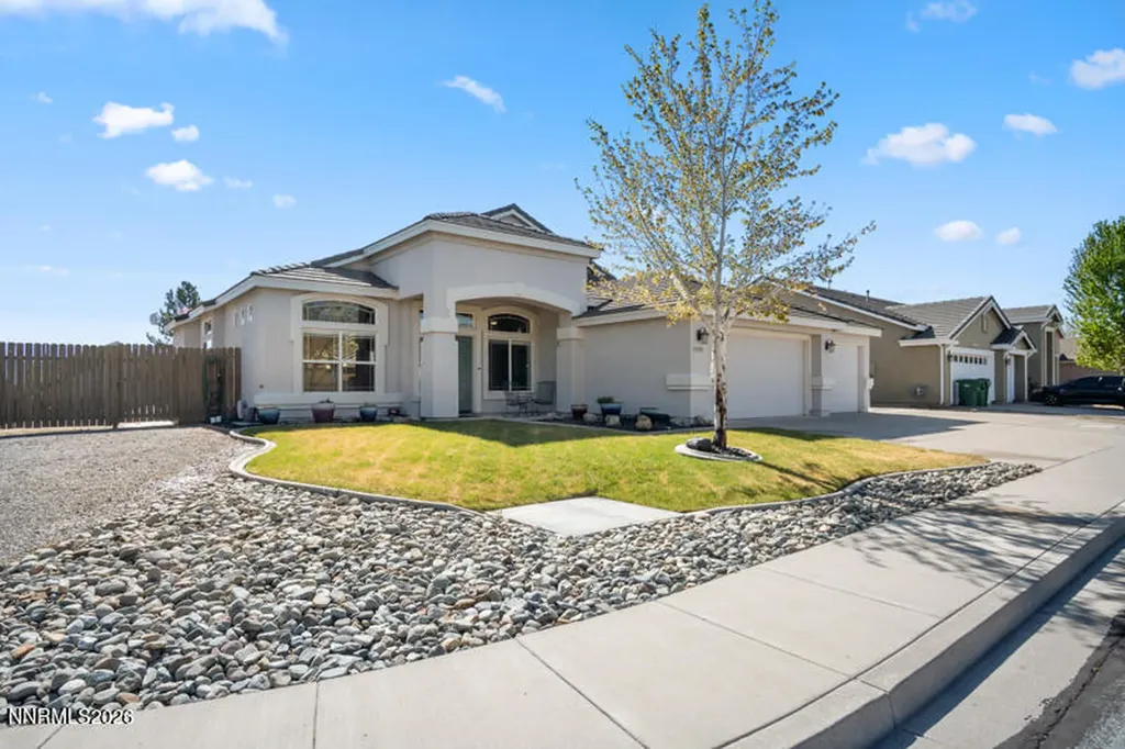 17890 Thunder River Reno NV 89508