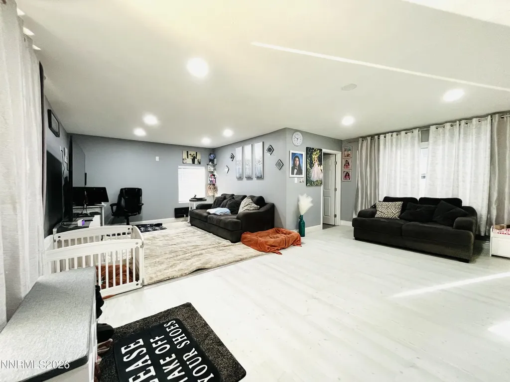 1000 Keystone Reno NV 89503