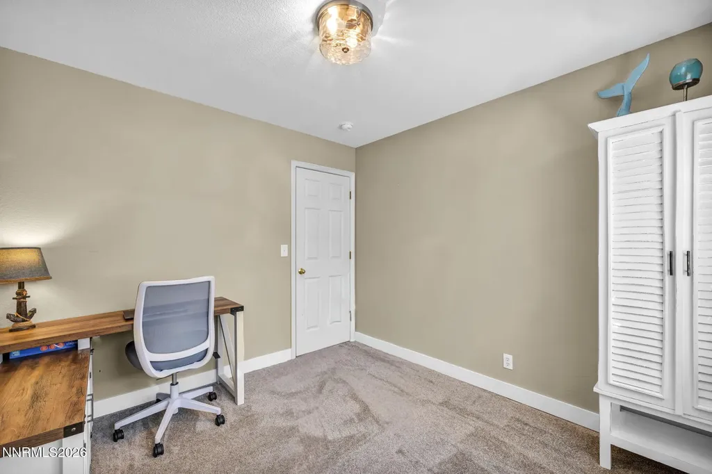 1331 Victoria Gardnerville NV 89460
