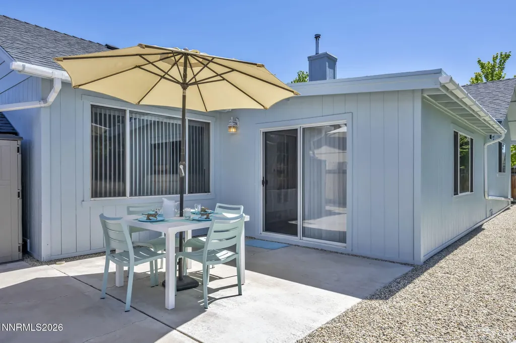 1331 Victoria Gardnerville NV 89460