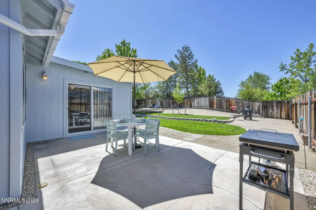 1331 Victoria Gardnerville NV 89460