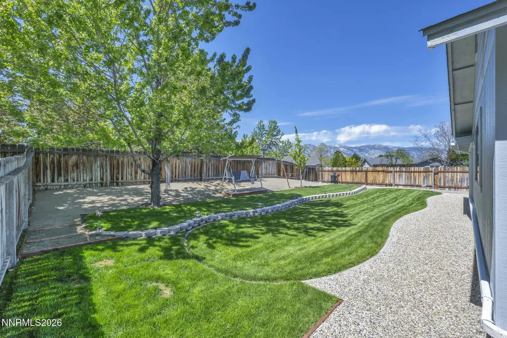 1331 Victoria Gardnerville NV 89460