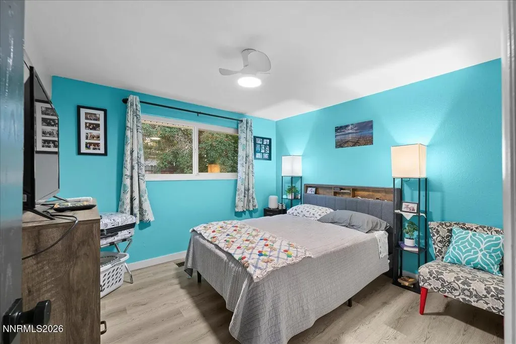 3264 Sandy Sparks NV 89431