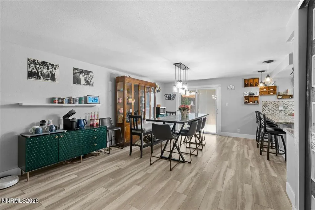 3264 Sandy Sparks NV 89431