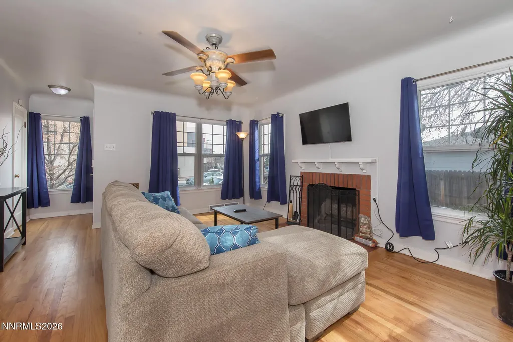 1025 Locust Reno NV 89502