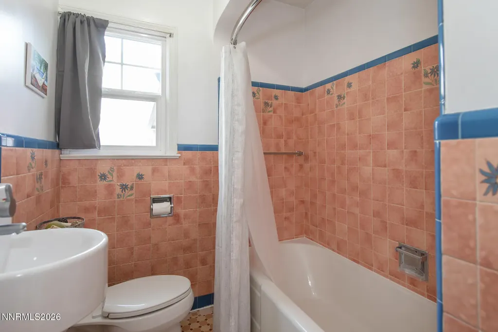1025 Locust Reno NV 89502